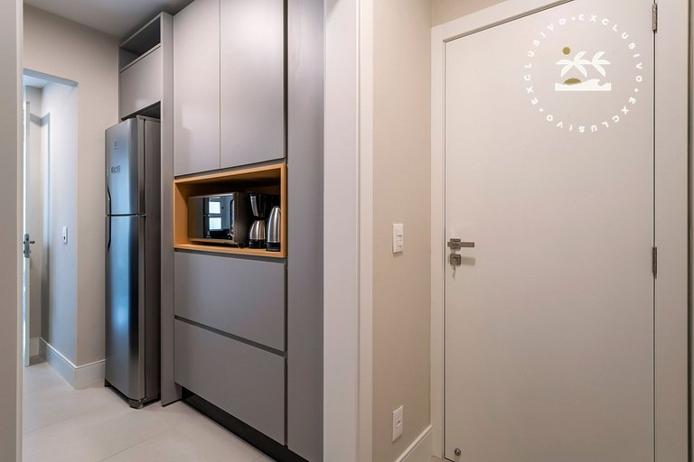 Porto Canoas 101 - Apto térreo 3 quartos à 100 metros da Pra