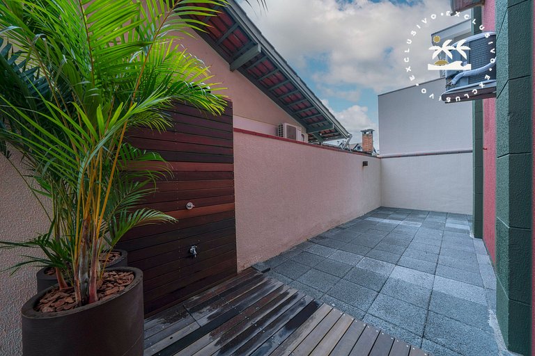 Porto Canoas 101 - Apto térreo 3 quartos à 100 metros da Pra