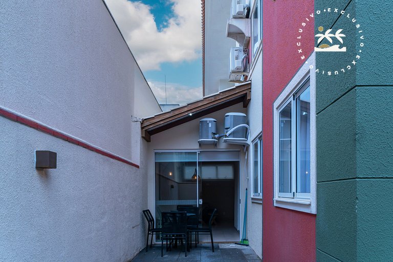 Porto Canoas 101 - Apto térreo 3 quartos à 100 metros da Pra