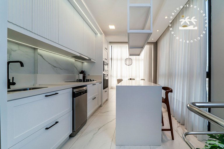 Splendour 201 - Cobertura duplex finamente mobiliada com 2 s