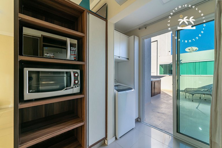 Excelente cobertura duplex com jacuzzi particular, localizad