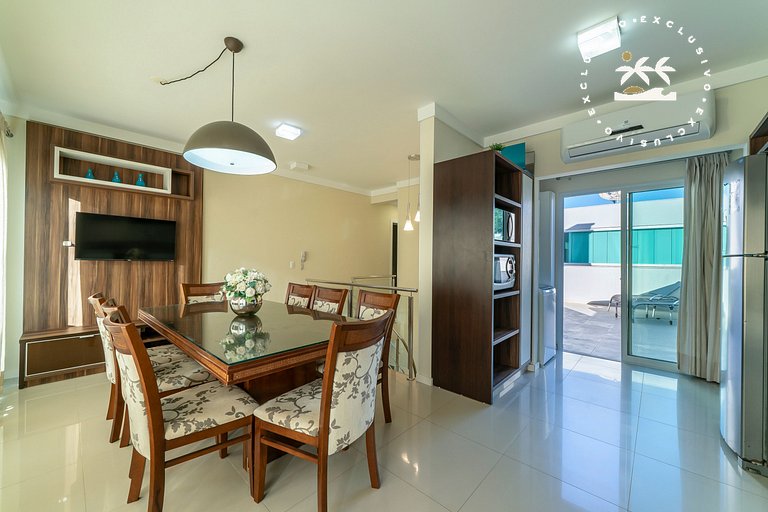 Excelente cobertura duplex com jacuzzi particular, localizad