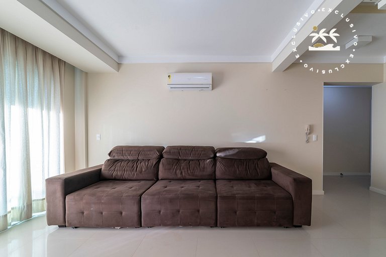 Excelente cobertura duplex com jacuzzi particular, localizad
