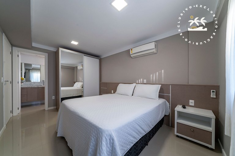 Excelente cobertura duplex com jacuzzi particular, localizad