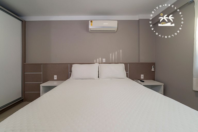 Excelente cobertura duplex com jacuzzi particular, localizad
