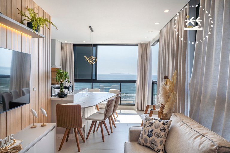 East Wind 402 - Apto 3 suítes em Mariscal