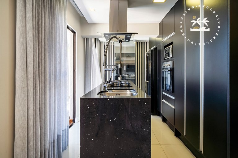 Champagnat 403 - Praia de Bombas