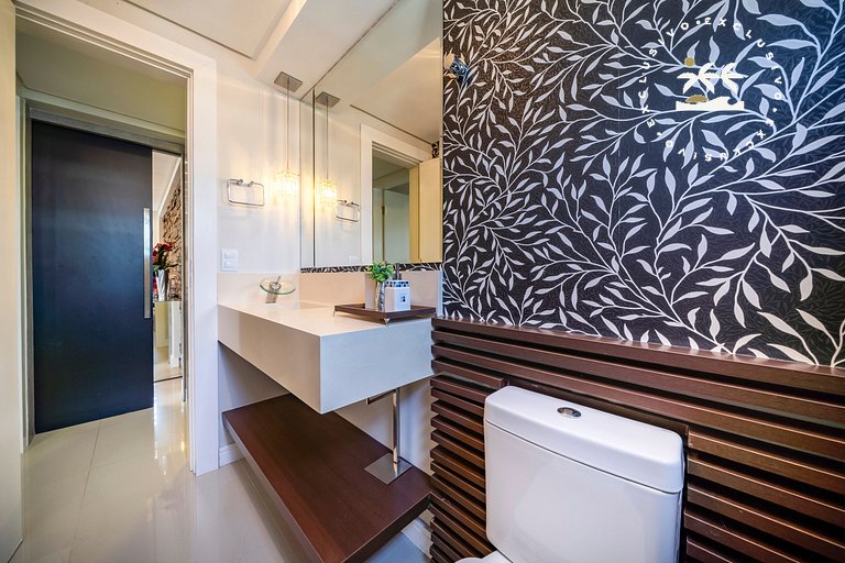 Champagnat 403 - Praia de Bombas