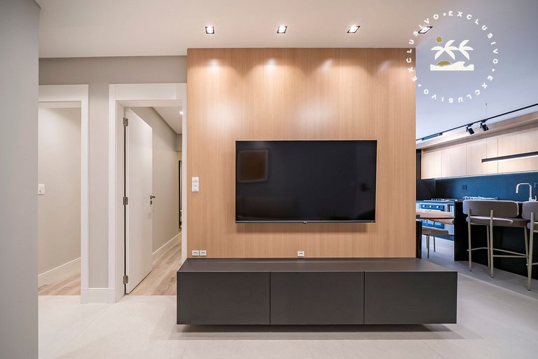 Lumina 401B – Luxo na Praia de Bombas