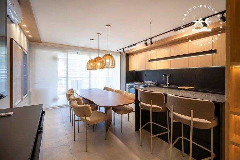 Lumina 401B - 3 Suítes em Bombas