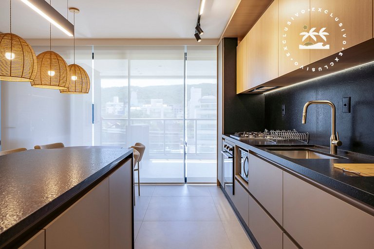 Lumina 401B – Luxo a 50 metros da Praia de Bombas