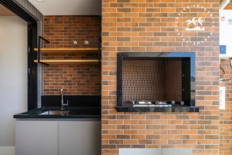 Lumina 401B - 3 Suítes em Bombas