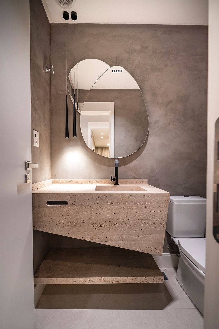 Lumina 401B - 3 Suítes em Bombas