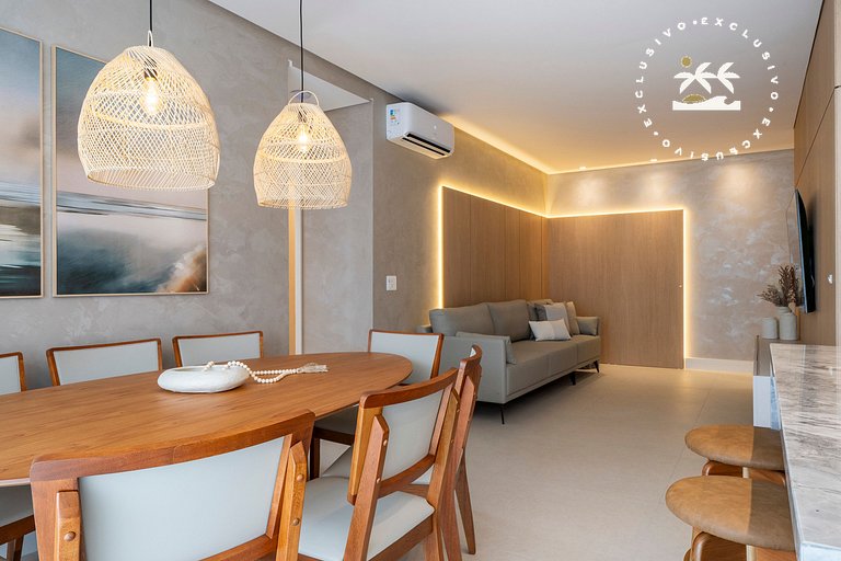 Lumina 703B – Luxo na Praia de Bombas