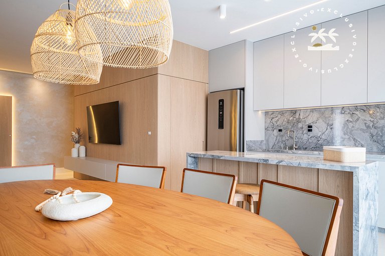 Lumina 703b - 3 Suítes em Bombas