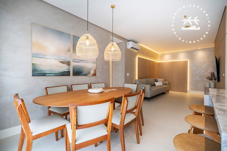 Lumina 703B – Luxo na Praia de Bombas