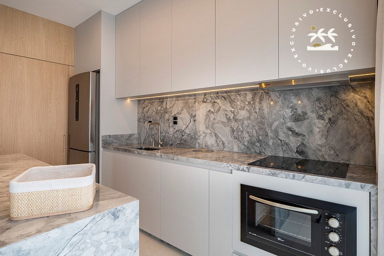 Lumina 703b - 3 Suítes em Bombas