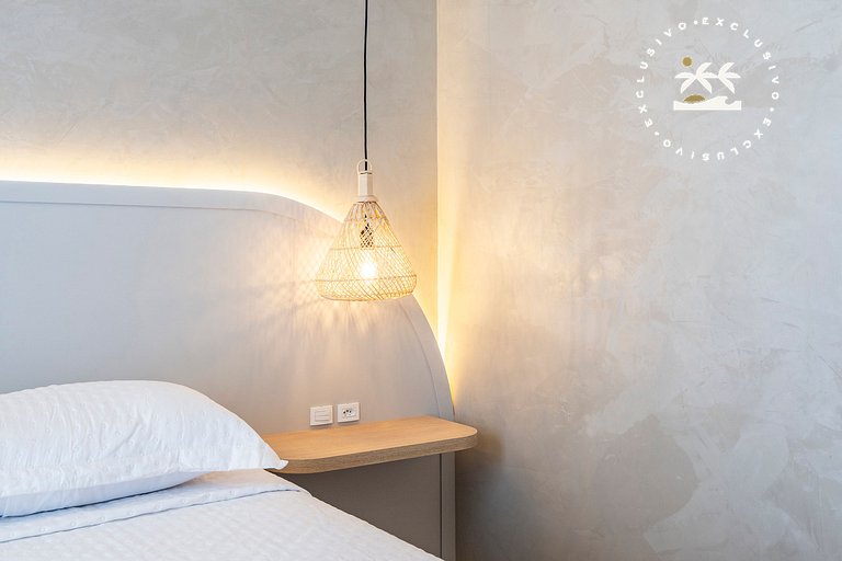 Lumina 703b - 3 Suítes em Bombas