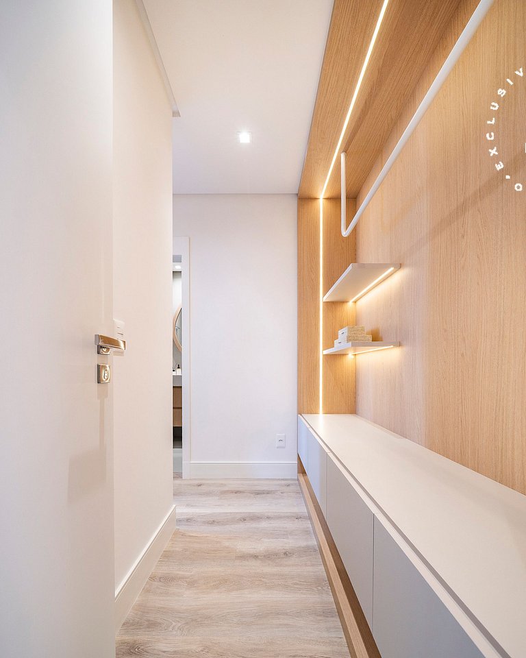 Lumina 703b - 3 Suítes em Bombas