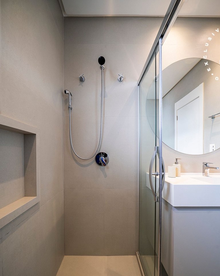 Lumina 703b - 3 Suítes em Bombas