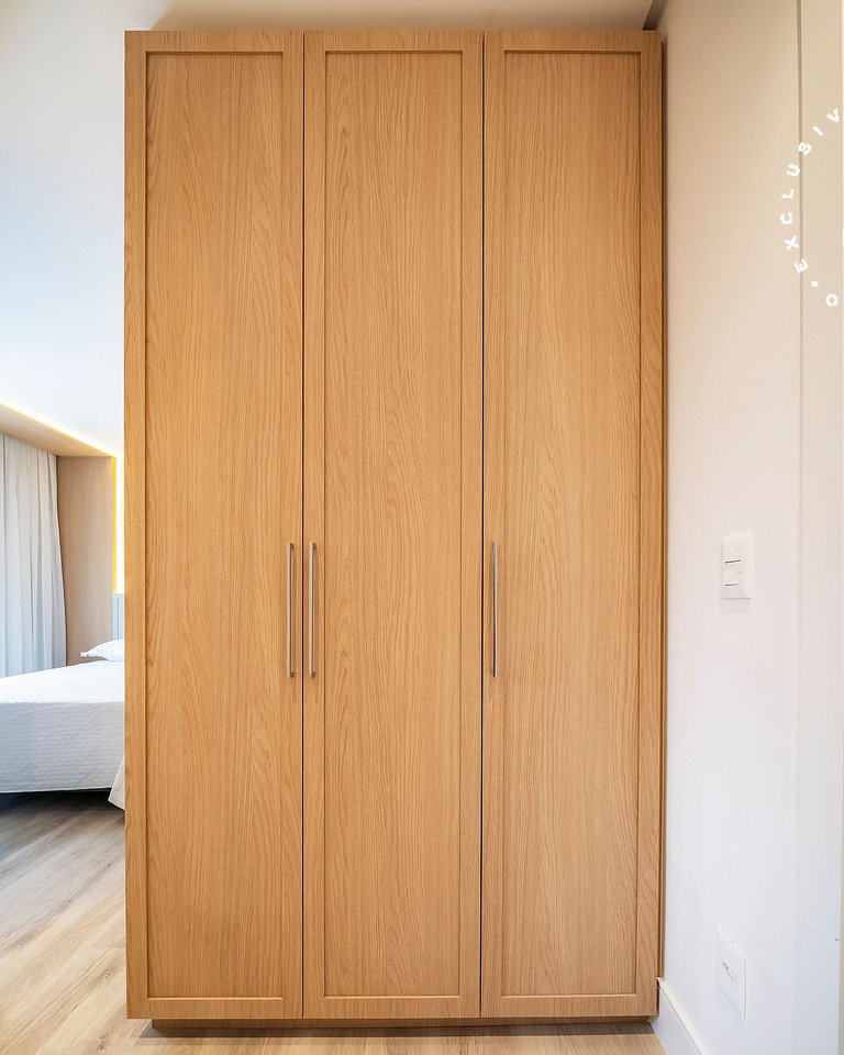 Lumina 703b - 3 Suítes em Bombas