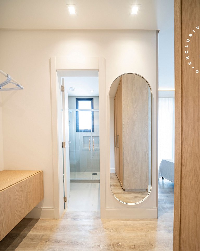 Lumina 703b - 3 Suítes em Bombas