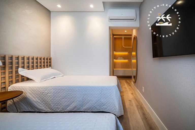 Lumina 703B – Luxo a 50 metros da Praia de Bombas