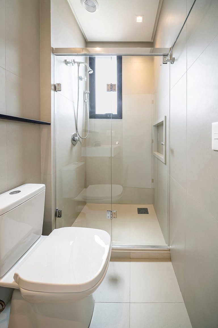 Lumina 703b - 3 Suítes em Bombas