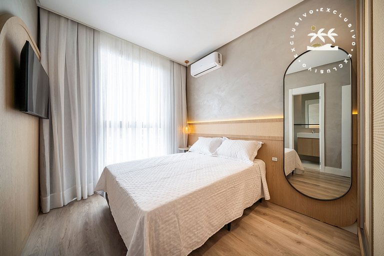 Lumina 703B – Luxo na Praia de Bombas