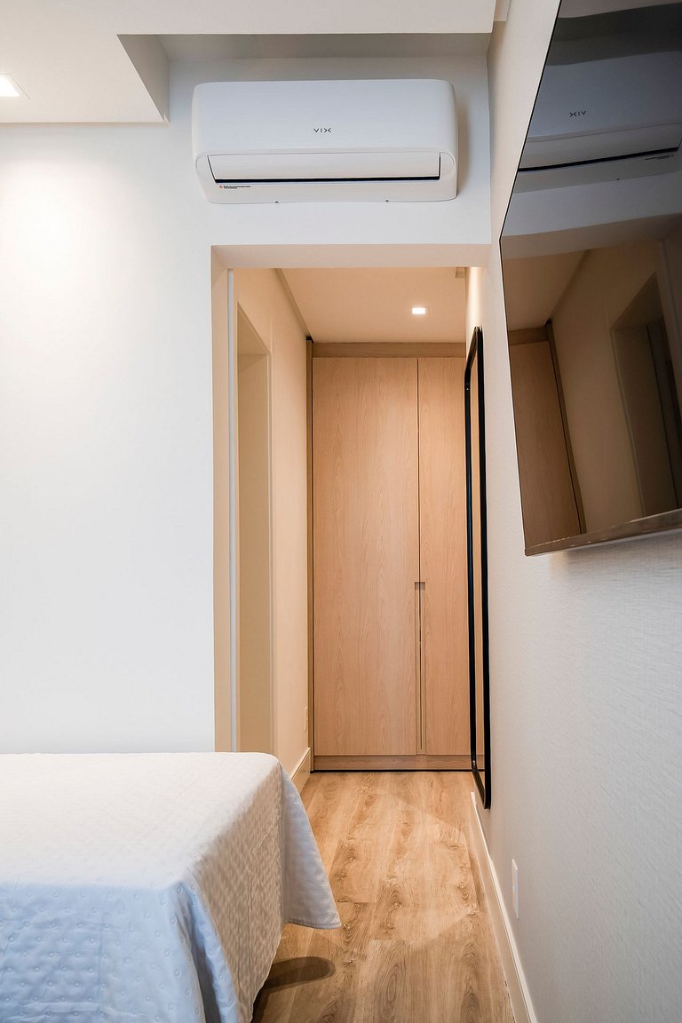 Lumina 503B - Apto 3 Suítes em Bombas