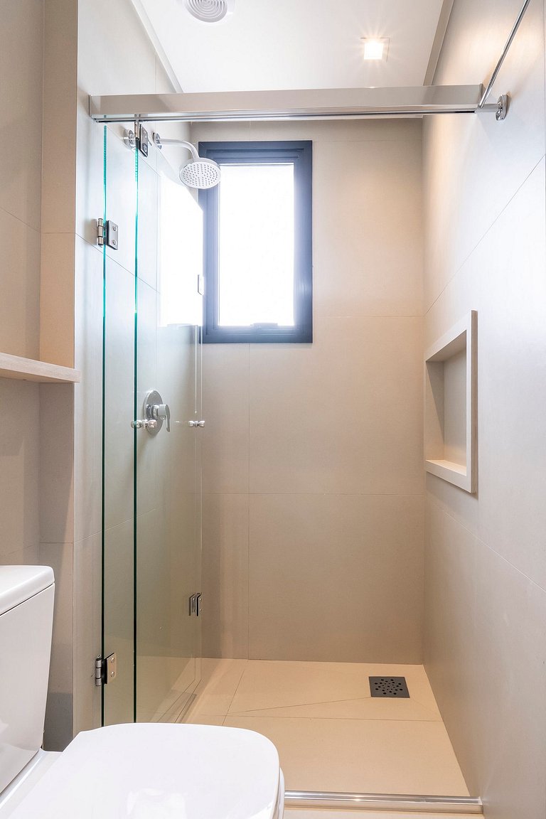 Lumina 503B - Apto 3 Suítes em Bombas