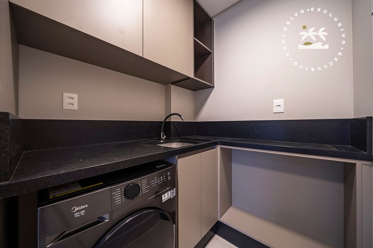 Lumina 501b - 3 Suítes em Bombas