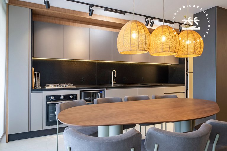 Lumina 501B – Luxo a 50 metros da Praia de Bombas