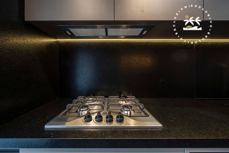 Lumina 501B – Luxo na Praia de Bombas