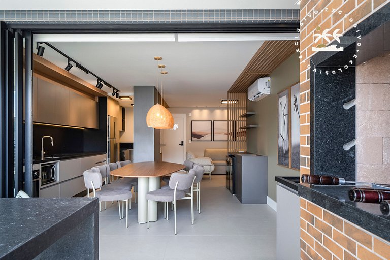 Lumina 501B – Luxo na Praia de Bombas