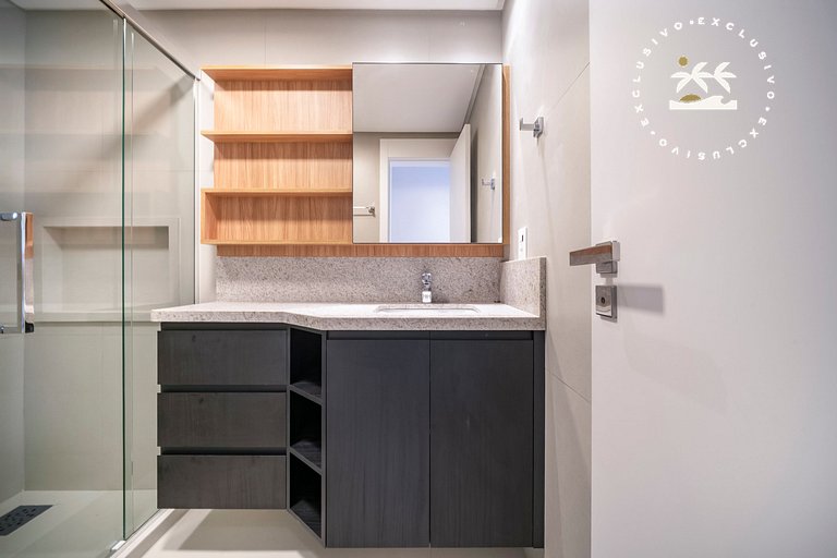 Lumina 501B – Luxo na Praia de Bombas