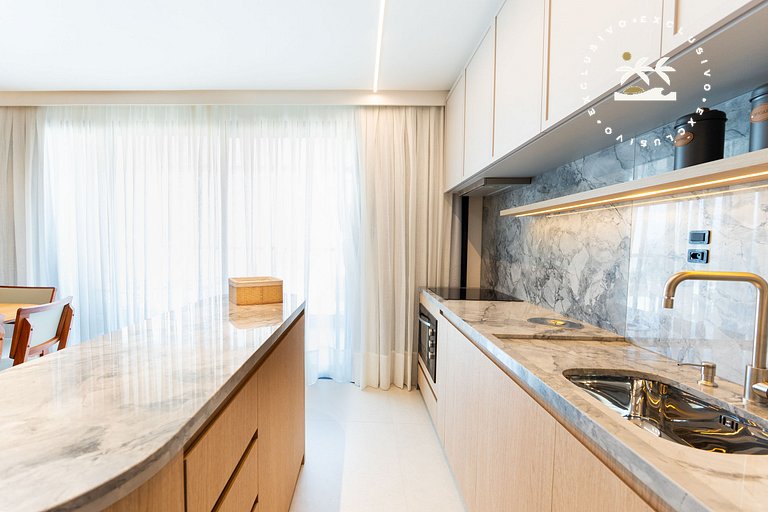 Lumina 602B - 3 Suítes na praia de Bombas