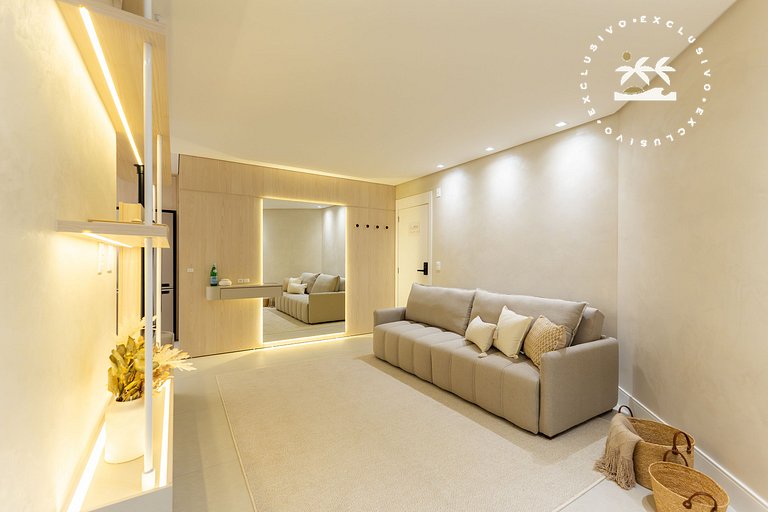 Lumina 702B – Luxo na Praia de Bombas