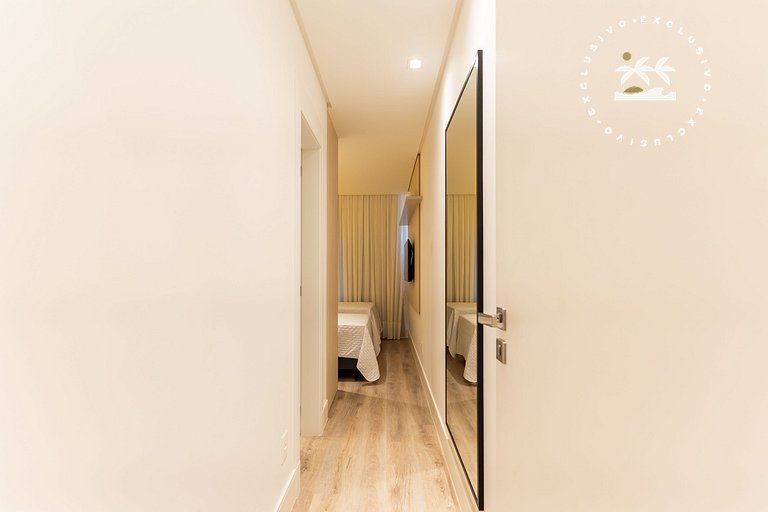 Lumina 702B – Luxo na Praia de Bombas