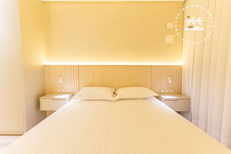 Lumina 702B – Luxo a 50 metros da Praia de Bombas