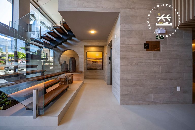 Lumina 702B – Luxo na Praia de Bombas