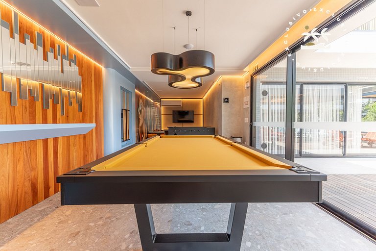 Lumina 702B – Luxo a 50 metros da Praia de Bombas