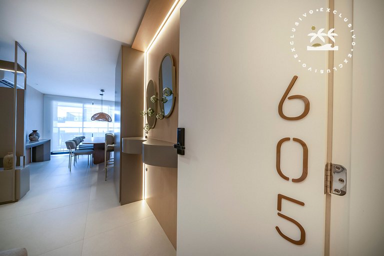 Lumina 605B – Luxo na Praia de Bombas