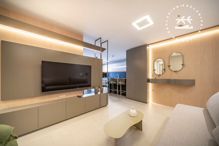 Lumina 605B – Luxo a 50 metros da Praia de Bombas