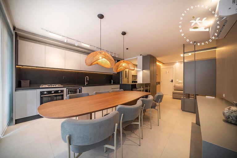 Lumina 605B – Luxo a 50 metros da Praia de Bombas