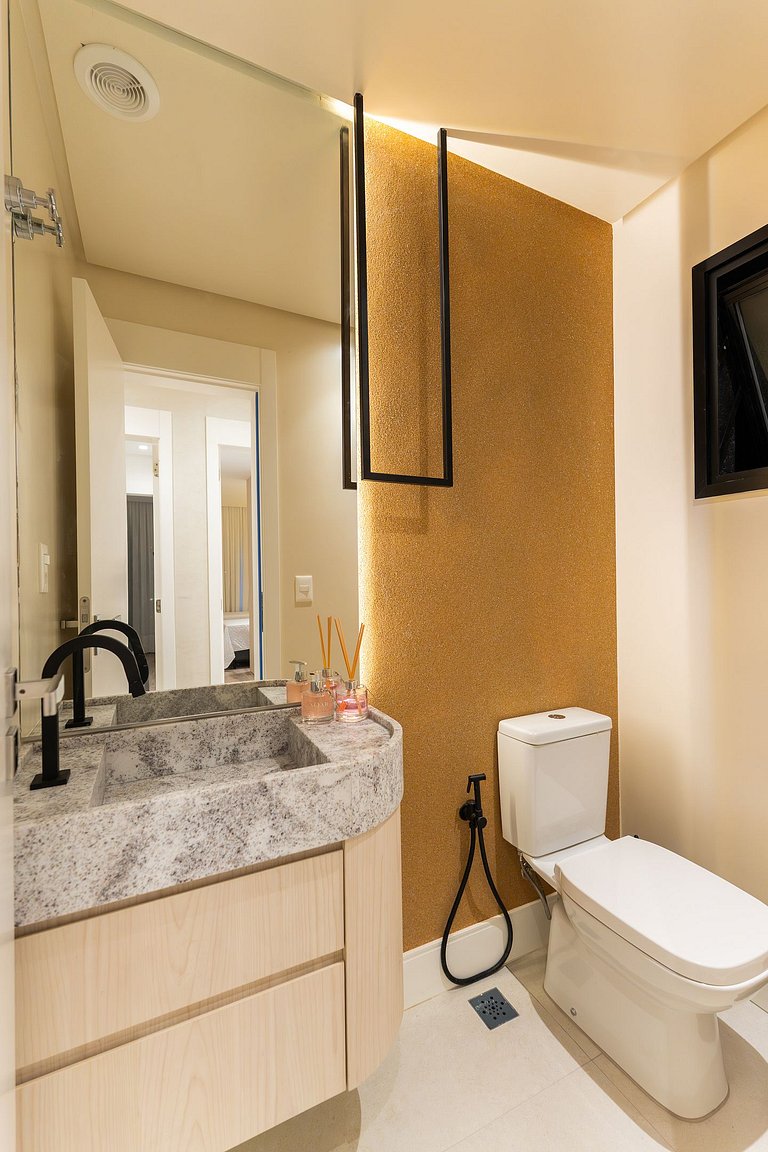 Lumina 505B – Luxo a 50 metros da Praia de Bombas