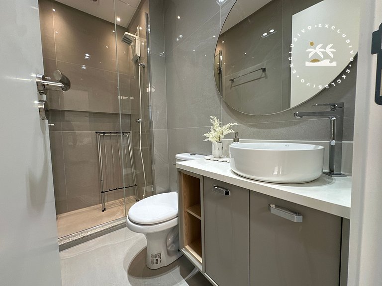 Continente Europeu 405 - Hermoso Flat - 1 Plaza de Garaje |