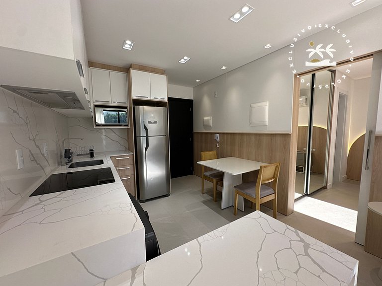 Continente Europeu 405 - Lindo Flat - 1 Vaga de Garagem | Pr